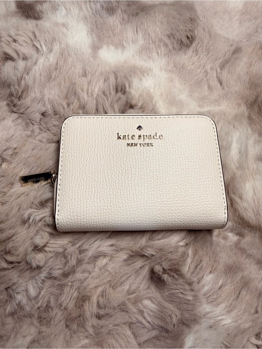 NWT Kate Spade New York Darcy Small Zip Card Case Wallet in Parchment White